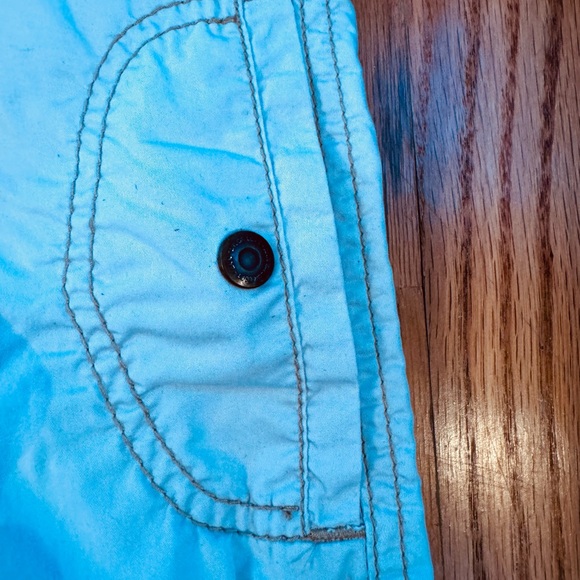 LOFT size 8 light khaki cropped cargo pants. - Picture 4 of 7